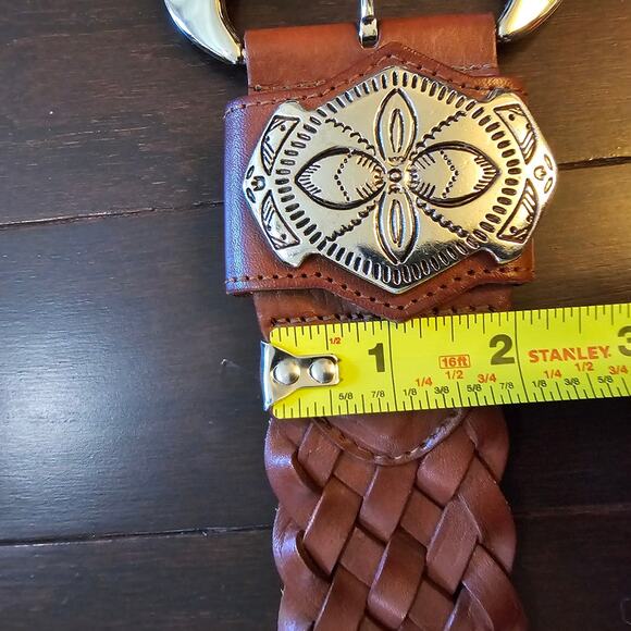 Boho Style Western Belt Made in Mexico Silver Tone Buckle Brown Leather - Picture 6 of 9